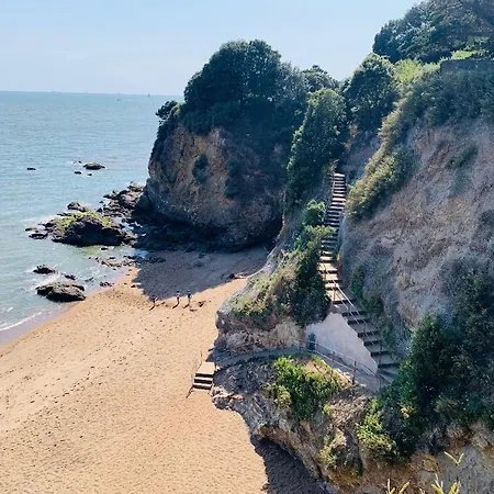 Maison Arzael A Marc Sur Holiday home *