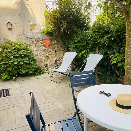 Maison Arzael A Marc Sur Holiday home